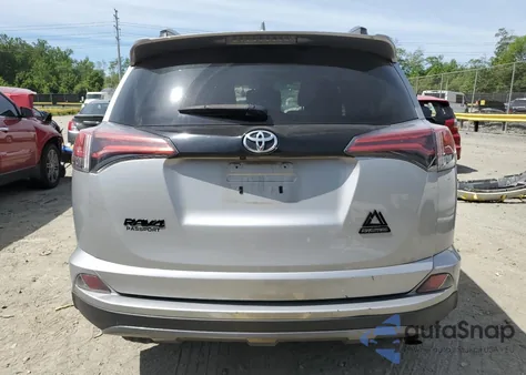 2018 Toyota Rav4 Adventure z USA, uszkodzony, nr VIN 2T3RFREV5JW827150